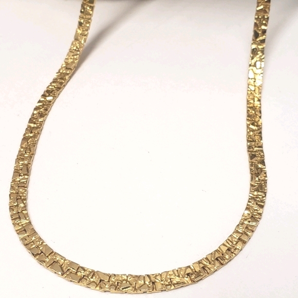 Vintage Jewelry - Gorgeous Vintage Gold tone Chain Necklace